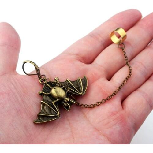 Gothic Evil Bat Ear Cuffs for Women Punk Magic Pentagram Insect Single Clip Earrings Retro Halloween Jewelry Wholesale VGE134