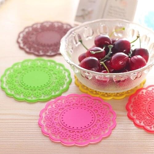 1pcs/lot Lace Coaster Novelty Anti Slip Cup Mat Cushion Holder Silicone Home Table decoration Drink Placement Mat 3 designs