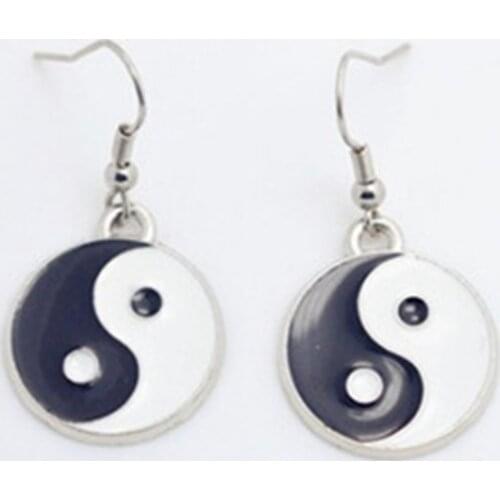 The latest fashion simple Taiji gossip good quality earrings wholesale