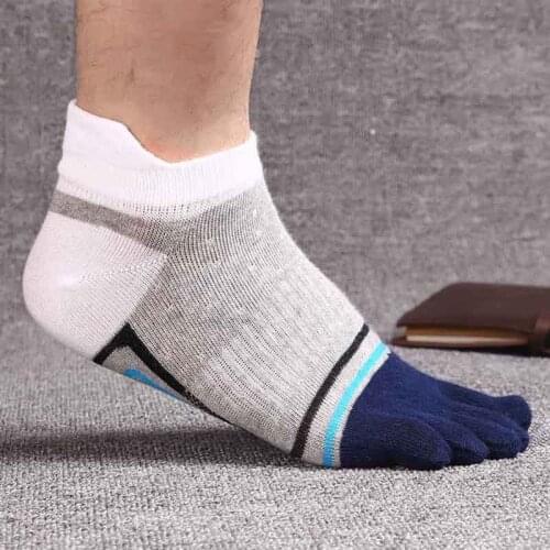 Sports Socks Fitness Exercise 5 Toes Socks Running Basketball Socks Women Finger-separated Odor Resistant Ankle Hosiery Socks