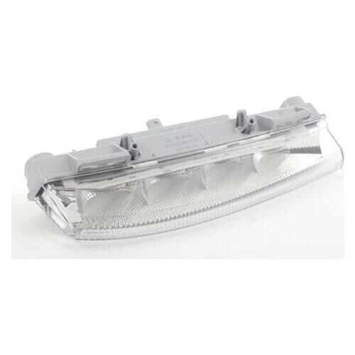 Fog Light Right Side For Mercedes W204 W212 C280 C350 E300 E350 2049069000