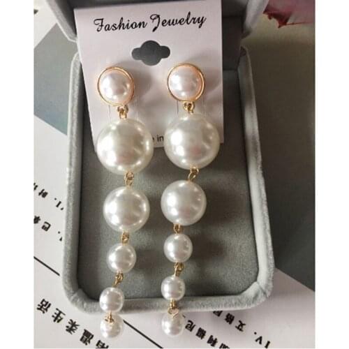 Simulated-Pearl Earrings for Women Fashion Jewelry Brincos Longos Festa Big Pearl Dangle Earrings Statement Round