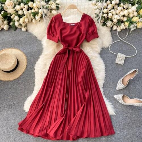 Summer French Style Dresses Women Solid Short Sleeve Square Collar High-Waist Pleated Elegant Dress 2021 New Vestidos De Fiesta