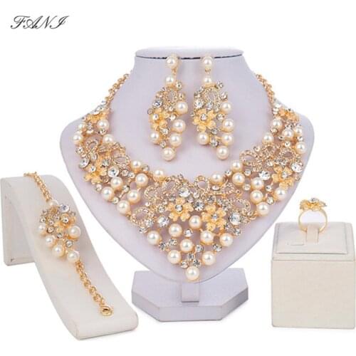 Fani 2018 Nigerian Wedding woman accessories jewelry set Pearl necklace statement Brand jewelry set Dubai Gold Color Jewelry Set