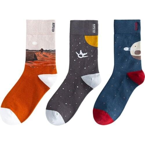 3Pairs Funny Design Men Socks Astronaut Portrait Cotton Socks Loading on The Moon Scenes Socks Fashion Trending Socks 36-43