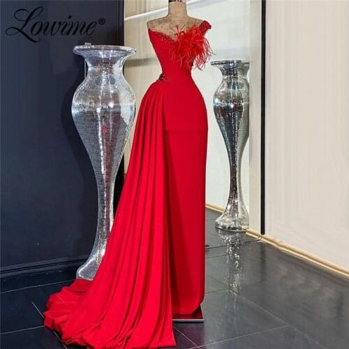 Red Luxury V-Neck Sexy Mermaid Evening Dresses 2021 Diamond Feather Formal Dress Dubai Arabic Long Prom Dress Wedding Party Gown