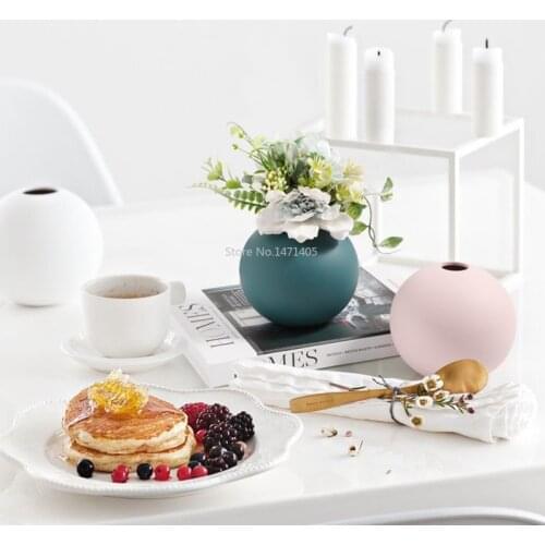 European Style Ins Creative Morandi Color Round Ceramic Vase Home Decoration Accessories Dried Flower