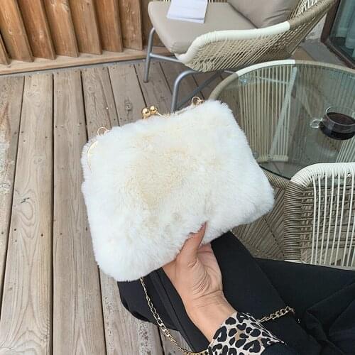Faux fur womens shoulder bag metal chain shoulder strap Messenger bag winter furry womens bag shopping party handbag 2019