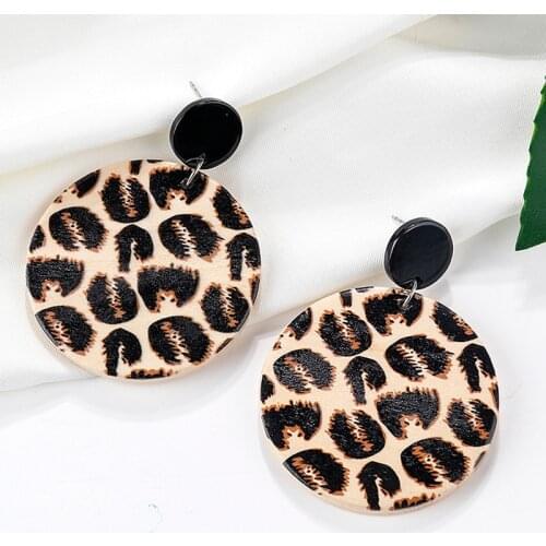 Unique Design Vintage Leopard Round Pendant Earrings African Sexy Leopard Big Acrylic Dangle Drop Earrings for Women Jewelry