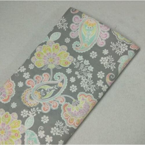 Pretty Grey Colorful Peacock Flower Printed Cotton Fabric 50x105cm Floral Fabric Patchwork for Cloth Dress Party Home Decoration