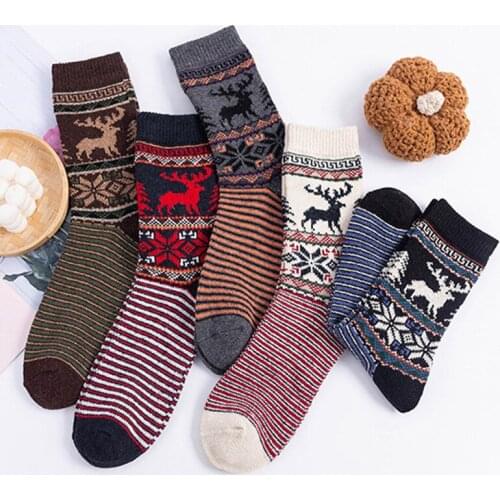 5Pairs/Lot New Winter Women Socks Thick Warm Wool Socks Vintage Christmas Socks Colorful Socks Gift Free Size ZB8055
