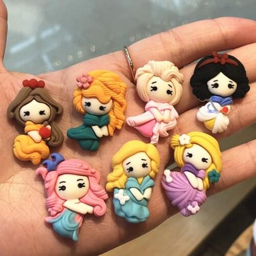 7pcs/set Cartoon Character Princess Resin Snow White Icon Belle Statue Elsa Flatback Ornament Jackets Jewelry Charm Art Craft