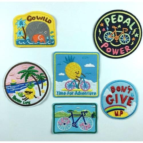 Dont Give Up Fighter Motto Moral Badge Clothing DIY Embroidered Iron on Fabric Applique Patch Apparel Accessory Wholesale