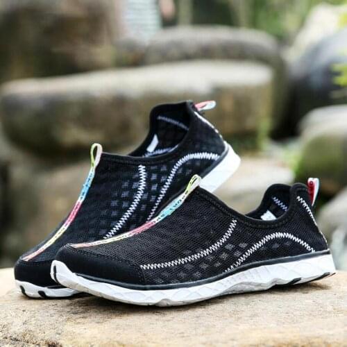 Large Size Summer Slip-on Womens Sports Shoes for Gym Woman Black Sneakers Men Running Shoes Woman Basket Sport Basket GME-1888