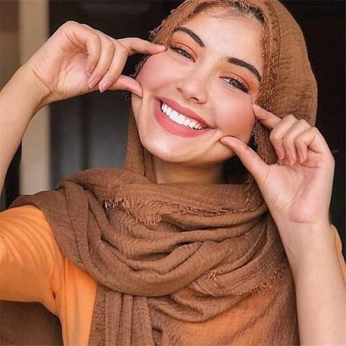 2020 Fashion Women Crinkle Hijab Scarf Soft Solid Cotton Headscarf Shawls and Wraps Islam foulard femme Muslim Head Scarves