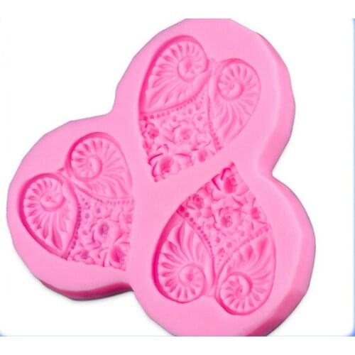Free Shipping New Design Baking Tools DIY Silicone Mold Chocolate Fondant Cake Mold 3 Hole Heart ShapeD Palace Pattern A446