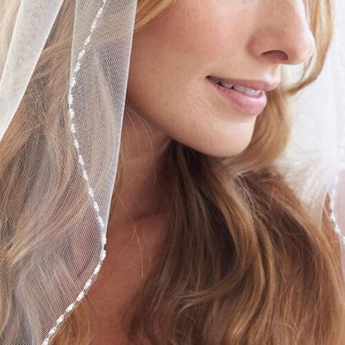2020 Wedding Veil With Crystal Edge One Layer Women Short Bridal Veil With Comb Wedding Accessories