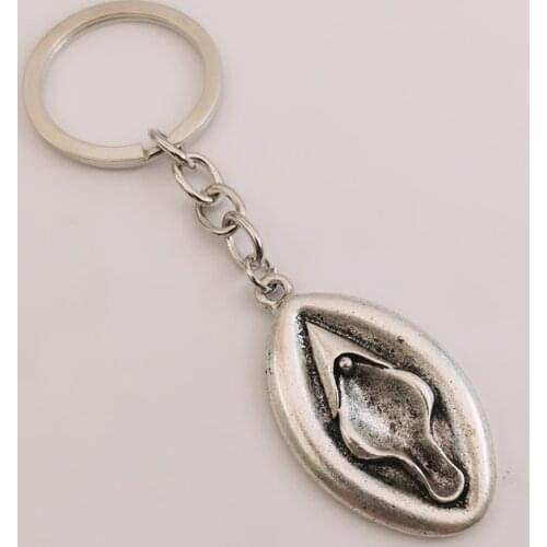 Sexy Metal Carving Personalize To Attract Gifts To Hang The Female Genital Key Chain Female Genital Gift Jewelry Car Key Chain