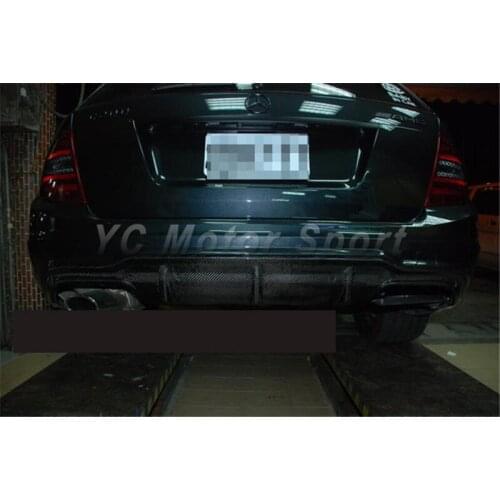Car Accessories Carbon Fiber Facelist Model Dual Exhaust Rear Diffuser Fit For 2011-2013 W204 C35 AMG Package Rear Bumper