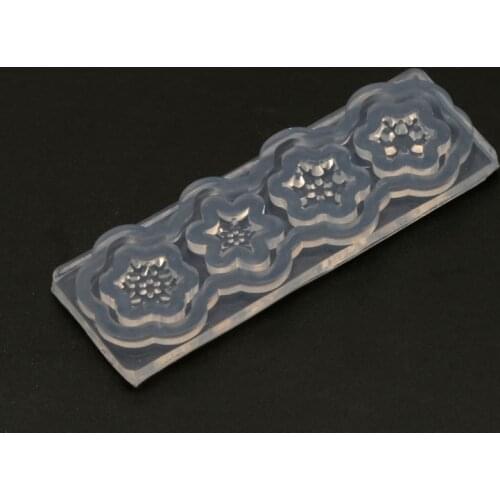 Handmade Mini Size 3D Carving Snowflake Nail Art Silicone Mold Small Snowflake Resin Casting Jewelry Mold Art Craft Tool