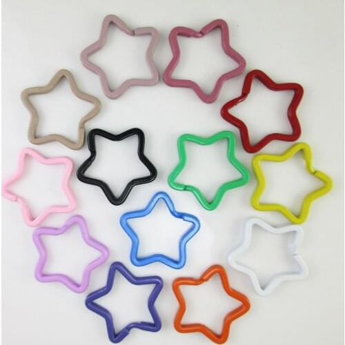 100pcs of 33mm Assorted Color Paint Star Shaped Split Key Ring Key Chains