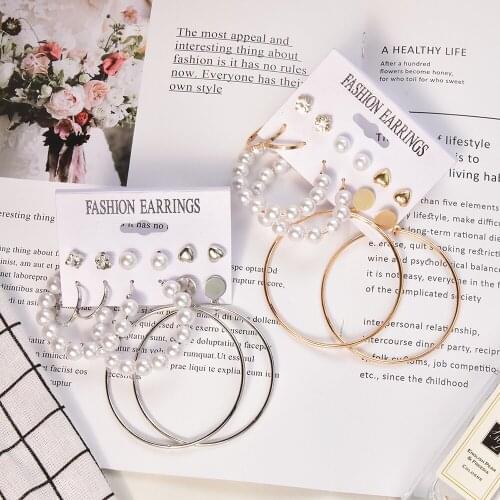QiLuxy New 6 Pair/Set Fashion Zircon Pearl Circle Stud Earrings for Women Statement Simple Gold Round Stud Earrings Jewelry Gift