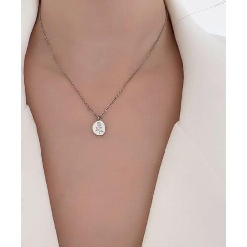 Origin Summer Elegant Stainless Steel Flower Pendant Necklace for Women Silver Color Metallic Circle Geometric Necklace Jewelry