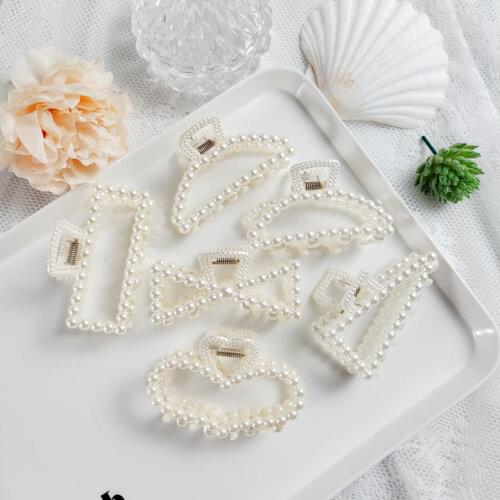 Fashion Girl Hair Claw Geometric Imitation Pearl Hairpin Crab Retro Heart Shape Bowknot Hair Clips Hair Accessories For Women