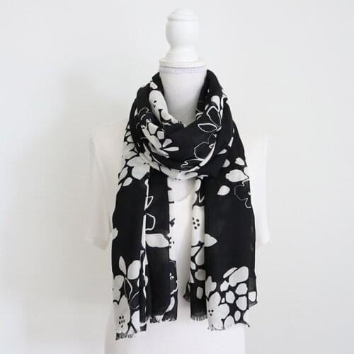 2020 New Flower Print Fringe Scarves And Shawls Long Floral Pattern Scarf Wrap Hijab Free Shipping