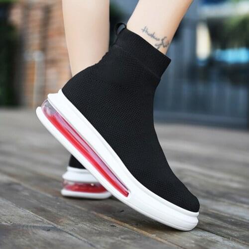 2021 New Women Flat Platform Sock Shoes for Women Breathable Mesh Sneakers Women Shoes Ladies Sneakers Air Cushion Sneakers