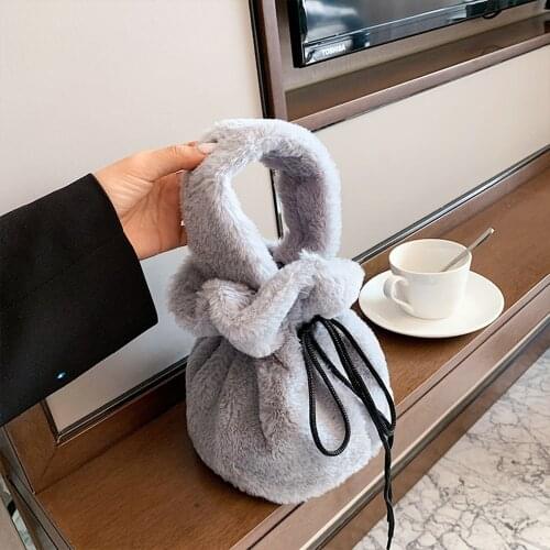 Plush Crossbody Bag Womens Hand Bags New Arrival 2021 Fashion Fluffy Shoulder Solid Color Handbags Female Soft Bucket Shape Cute