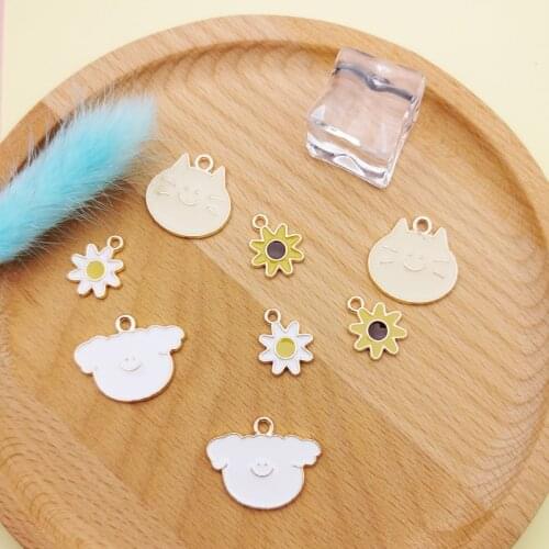 10pcs Alloy Drop Oil Small Daisy Cat Cloud Enamel Charms Pendants Fit DIY Jewelry Making Accessories Earrings Bracelet Floating