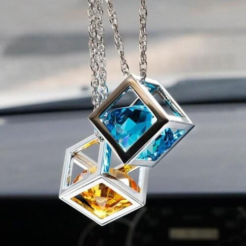 Car car creative Rubiks cube crystal ornaments ladies car accessories rearview mirror pendant crystal pendant ornaments