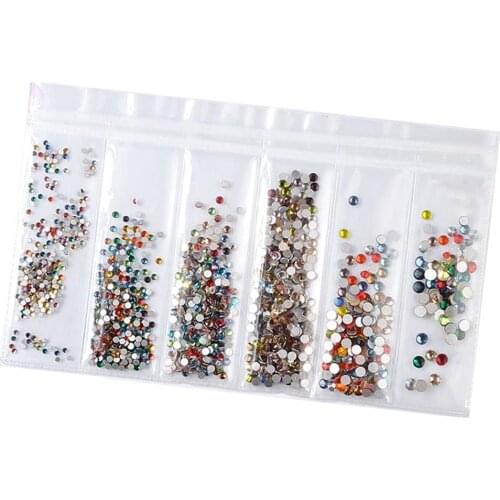 Nail Art Rhinestones 3D Bling Glass Diamond Tips Beauty Decor Nails Charms Nail Art Rhinestones 3D Nail Art Tips