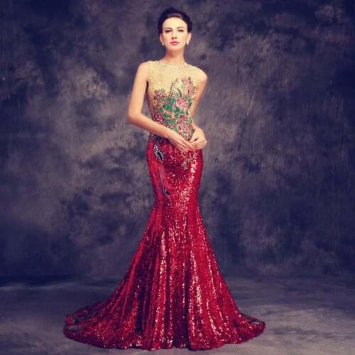 Luxury Trailing Long Cheongsam Red Sequins Embroidery Backless Qipao Chinese Traditional Wedding Dress Oriental Style Dresses