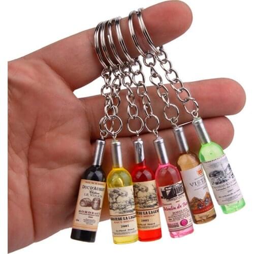 6pcs/set Fashion Beer Bottle Keychain Charms Vintage Red Wine Bottle Key Ring Chain Jewelry Women Bag Car Keychain Souvenirs
