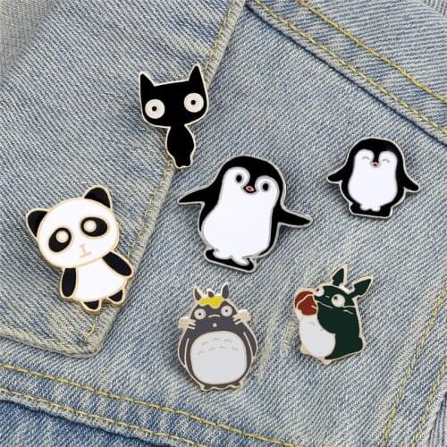 Cute Black White Animal Brooches Cartoon Panda Penguin Cat Dripping Oil Pins Lapel Shirt Jackets Enamel Badge Kids Girls Jewelry