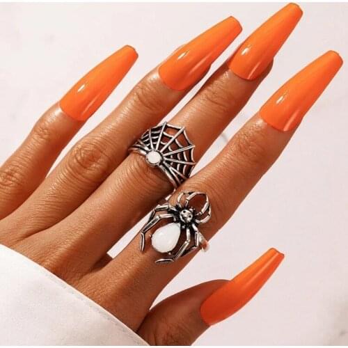 HuangTang 2pcs/set Boho Spider Rings Sets for Women Girls Vintage Silver Color Metal Goth Joint Rings Funny Jewelry Anillo 18357