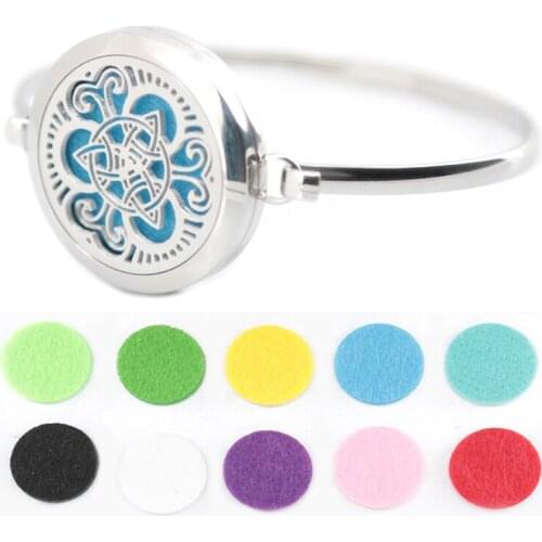 New design 5pcs adopt Aromatherapy / 316L s.steel Essential Oils Diffuser Locket bangle 7''-8''wrist and 20pcs felt pads