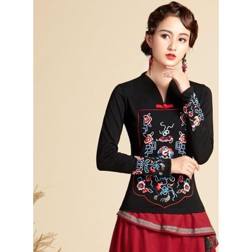 Chinese Style Clothing Women Plus Size T Shirt Cotton Basic Tshirt Vintage Ethnic Embroidery Casual Ladies Chinese Tops TA2425