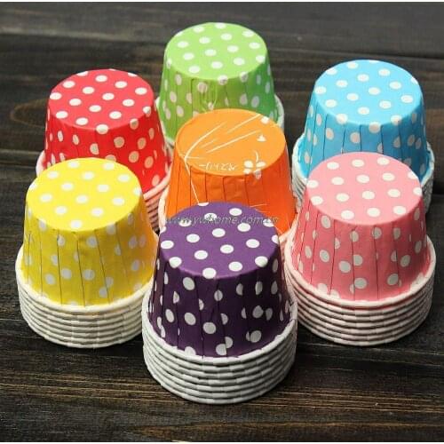 New 100Pcs Cute Dot Design Cake Liner Cupcake Miffin Cases Baking Dessert Holder Cups