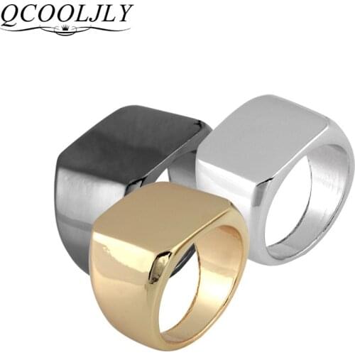 QCOOLJLY Simple Square Ring New Brand Black/Silver Color Men Width Signet Polished Finger Rings Punk Ring Jewelry Size 6-12