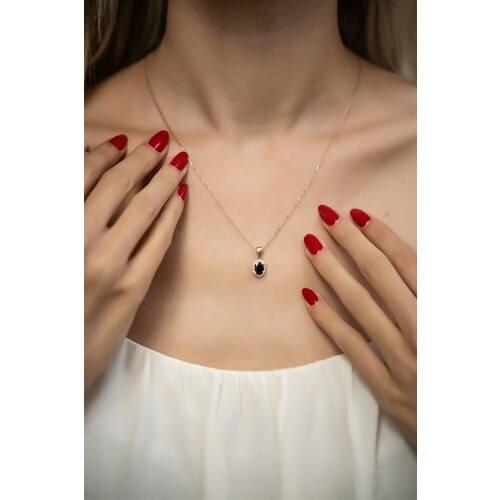 İzla Design 5824 Oval Pattern Black Zircon Cz Rose Plated Silver Necklace