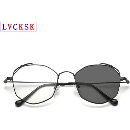 Unisex Fashion Photochromic Blue Light Blocking Sunglasses Women Men Outdoor Travel Irregular Shades Sun Glasses For Driving N5