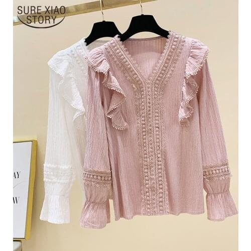 Korean V-neck Womens Lace Shirts Loose Vintage Long Sleeve Sweet Womans Blouse Stitching Flare Sleeve Solid Blouse Women 11422