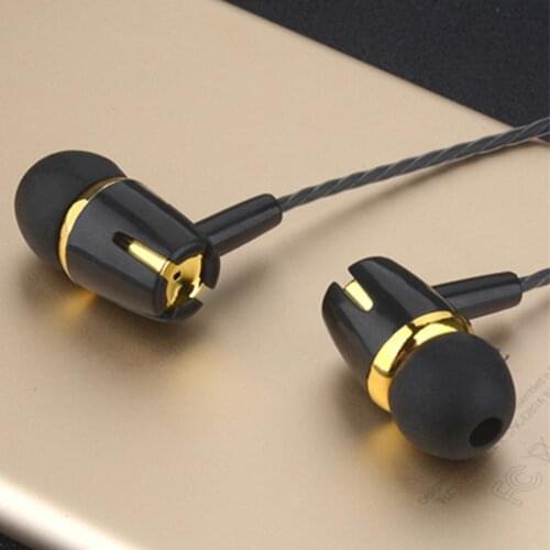 Fashion In-ear Heavy Bass 3.5mm Plug Universal Wired Earphones with Microphone