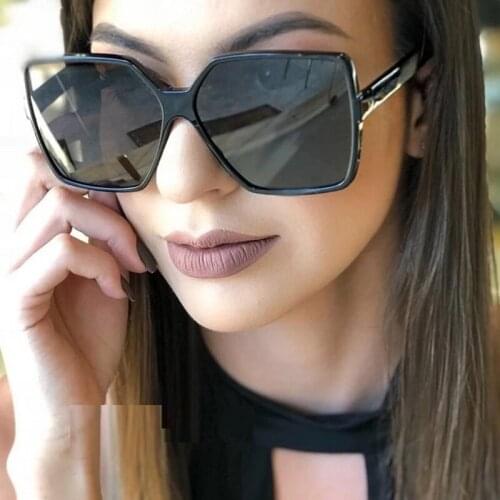 ONEVAN Oversized Women Sunglasses Luxury Brand Square Eyewaer For Women/Men Vintage Gradient Glasses For Women Oculos De Sol