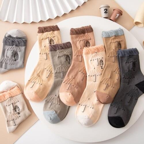 New Fashion Cartoon Embroidery Woman Socks Sweet Girls Japanese Kawaii Cute Socks Cotton Harajuku Retro Crew Socks Spring Autumn