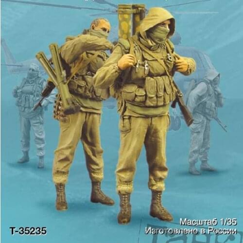 1/35 Scale Assembly Resin Figure kit Russian Soldiers of the spetsnaz