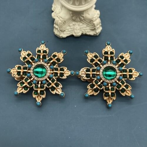 Big Clip Earrings Green Beads Spike Statement Windmill Shape Jewelry Accessories